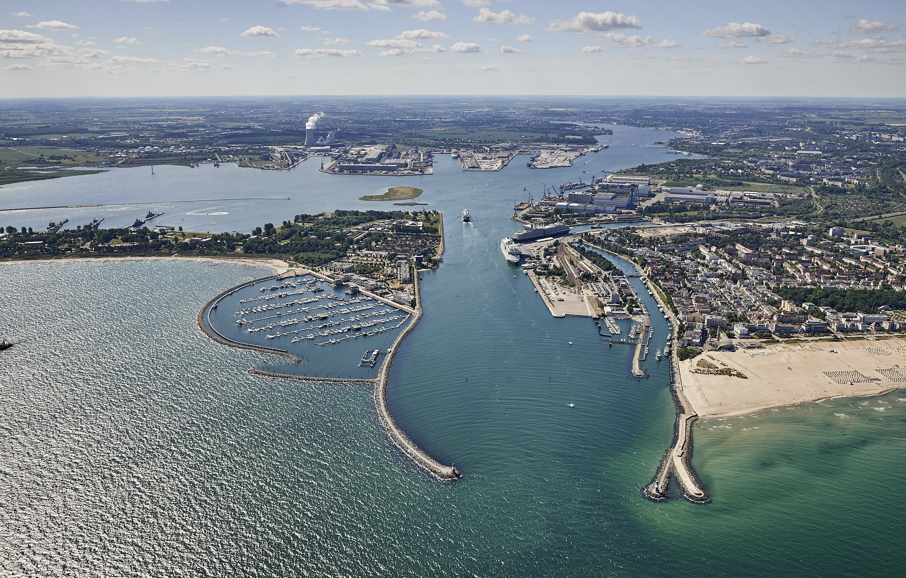 Warnemünde Cruise Terminal