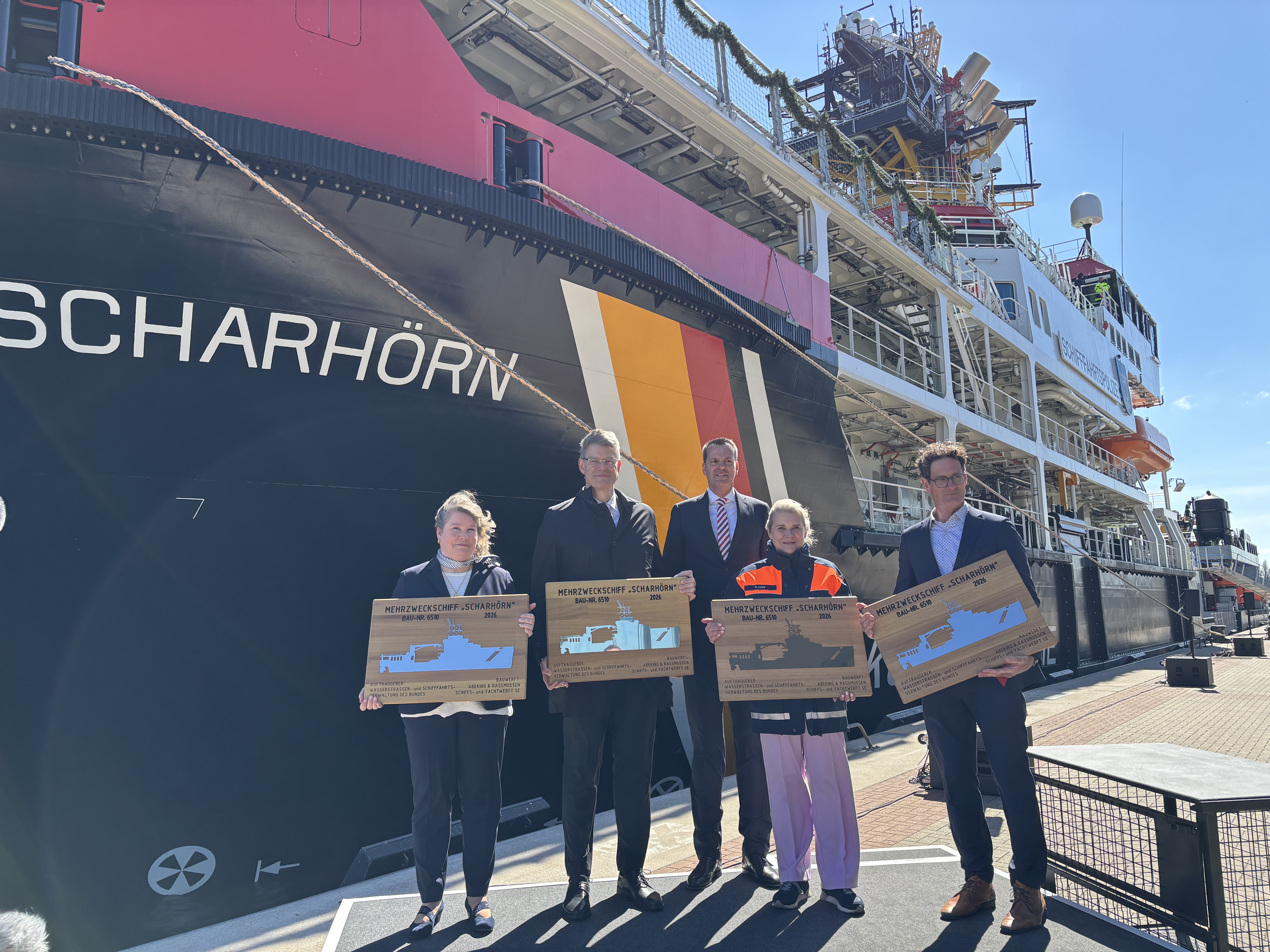 Taufe des Neubaus SCHARHÖRN: Hightech-Schiff für maritime Sicherheit